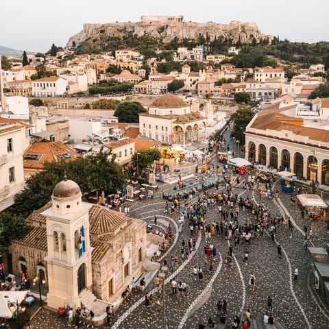Take a twelve-minute stroll and explore lively cafés and bars in Monastiraki