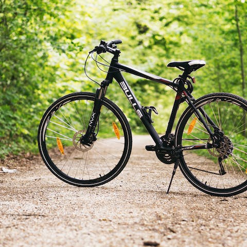 Discover cycling routes around Oosterschelde National Park