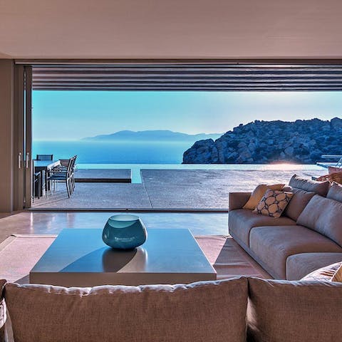 Feel inspired by the idyllic views across the horizon