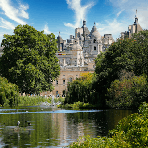 Stay just a few minutes' walk from Hyde Park