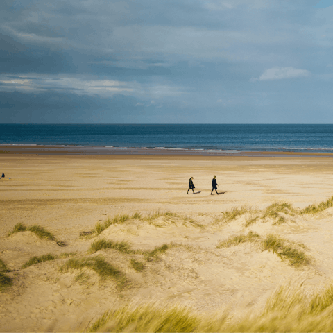 Take a short drive to Gorleston Beach for sun, sea, and sand