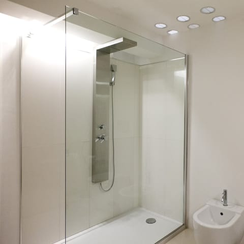 Cool off in the modern shower