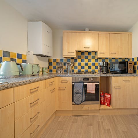 Cook up a delicious roast in the homely kitchen