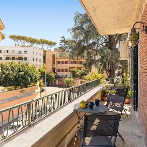 Sit out on the cosy balcony with a caffé macchiato to start your day