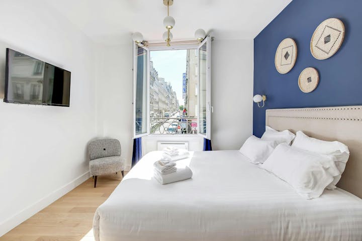 Bedroom photo