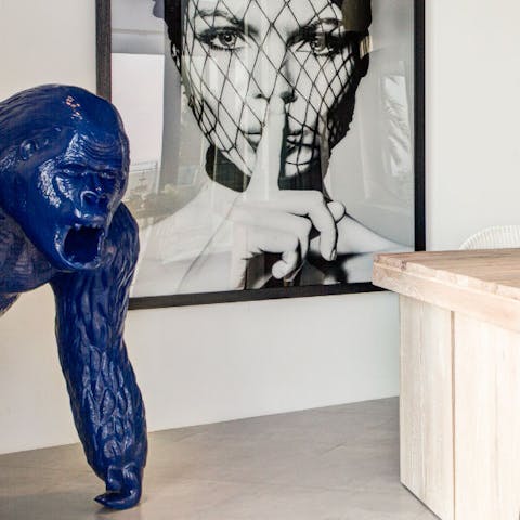 Make friends with the blue gorilla