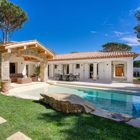 Relax in the pool, hot tub, or sauna