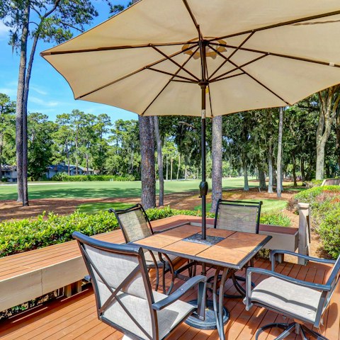 Serve your favourite sunset drinks on the terrace