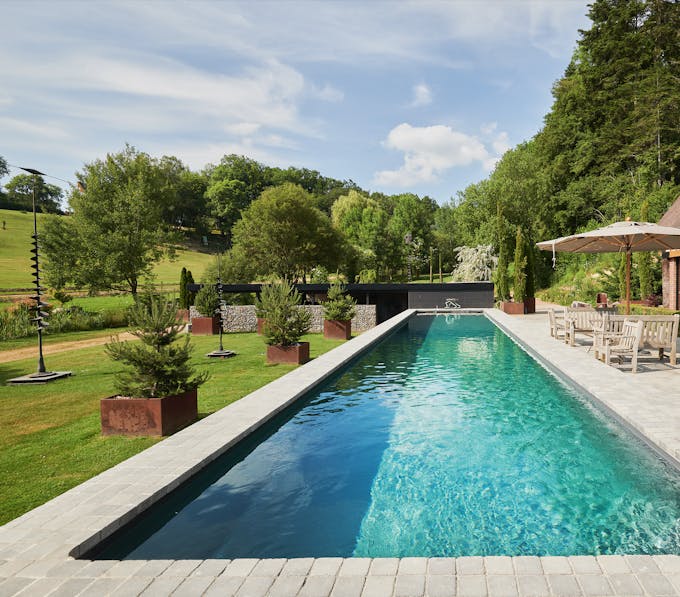 Manor by the Lake