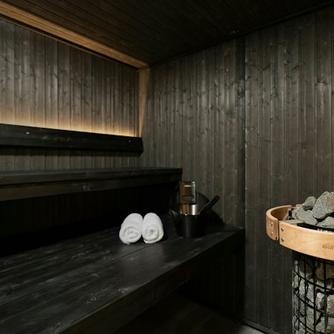 End the day with a relaxing session in the home sauna