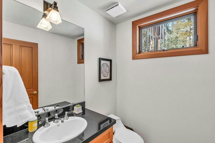 Bathroom photo