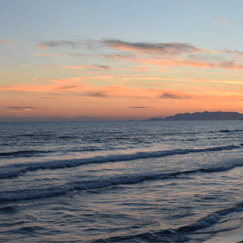 Stay under 1 kilometre away from the seaside town of Santa Maria di Leuca