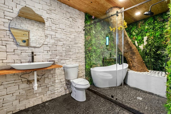 Bathroom photo