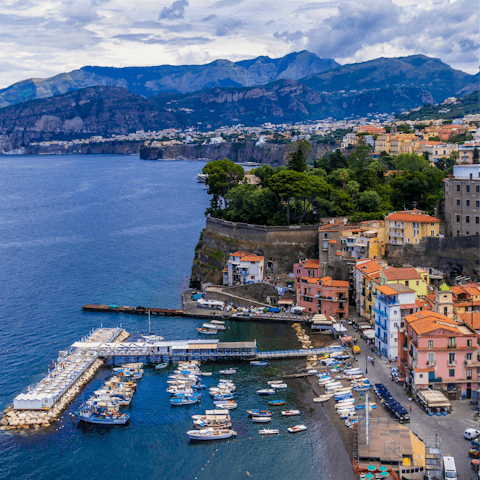 Soak up the magic of Italian living from the heart of Sorrento