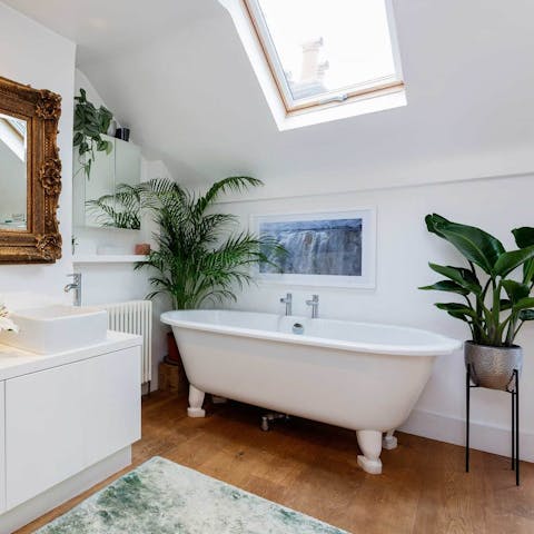Treat yourself to a long soak in the freestanding tub after a day of sightseeing