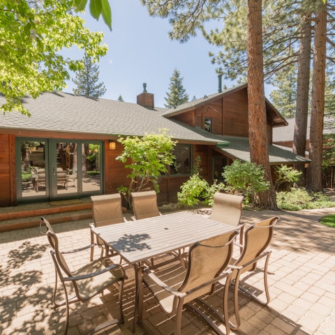 Set the table ready for an alfresco lunch on a warm day