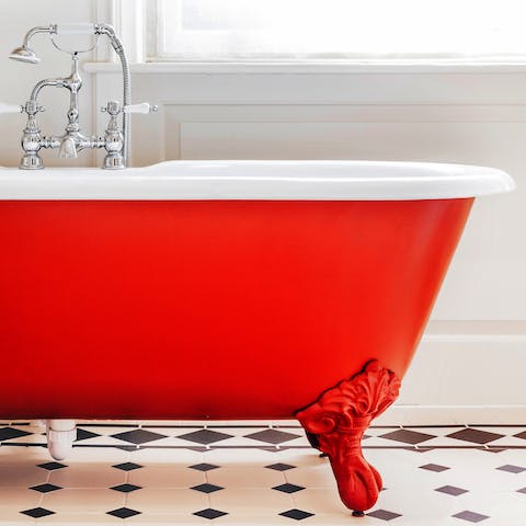 Soak in the gorgeous roll-top bath