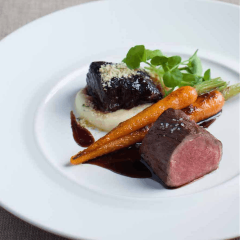 Treat yourself with a private chef and gourmet meals