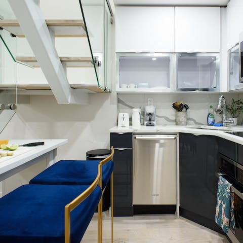 Rustle up breakfast in the gallery-style kitchen