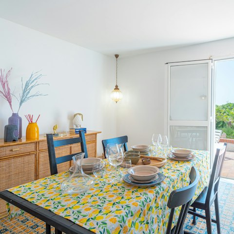 Enjoy family favourites at the dinner table