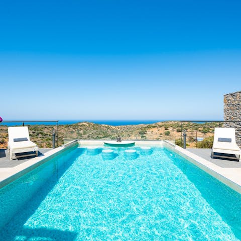 Keep cool with frequent dips in the private swimming pool