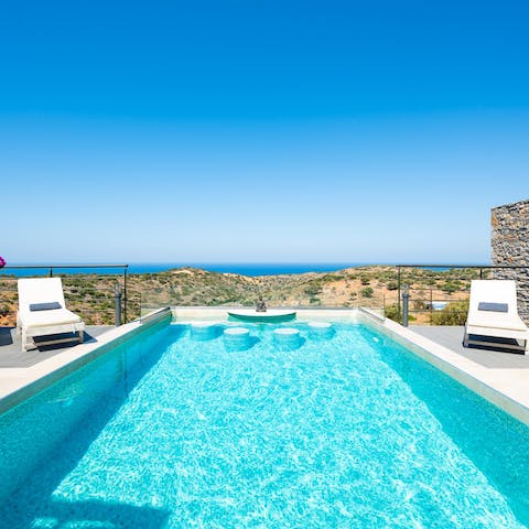 Keep cool with frequent dips in the private swimming pool