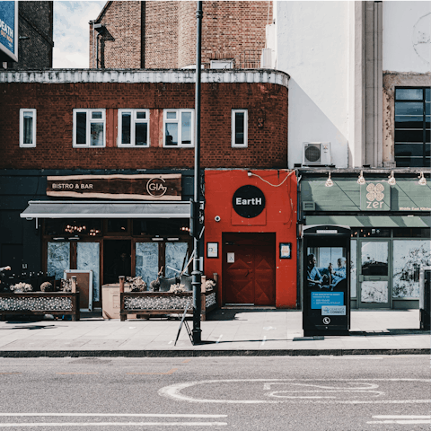 Hop on the tube and reach trendy Hackney in minutes
