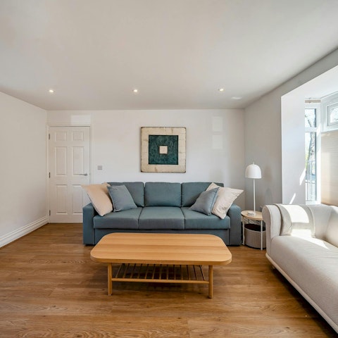 Look forward to unwinding in the living space with a cup of tea