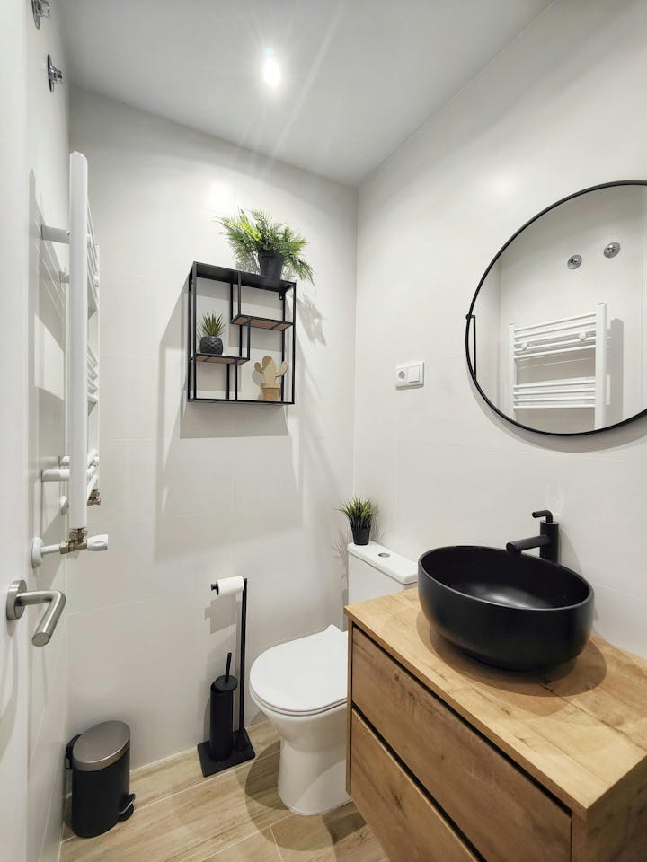 Bathroom photo