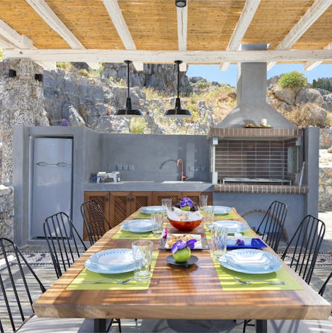 Have a spontaneous outdoor barbecue session