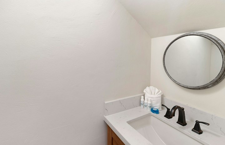 Bathroom photo