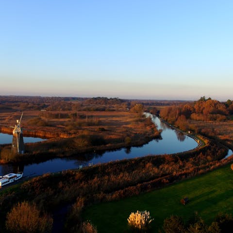 Drive over to the Norfolk Broads in under five minutes and explore the waterways