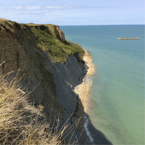 Discover Normandy with an 18th-century castle as your base