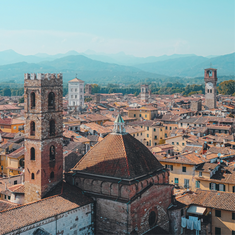 Discover historic Lucca on foot from this central location