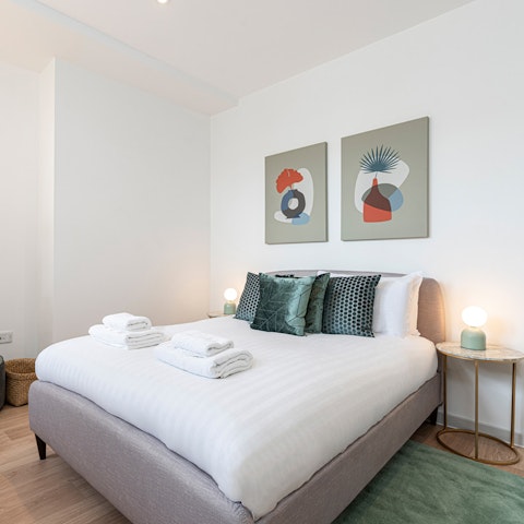 Wake up feeling refreshed and ready for another day of London sightseeing