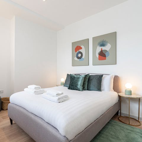 Wake up feeling refreshed and ready for another day of London sightseeing