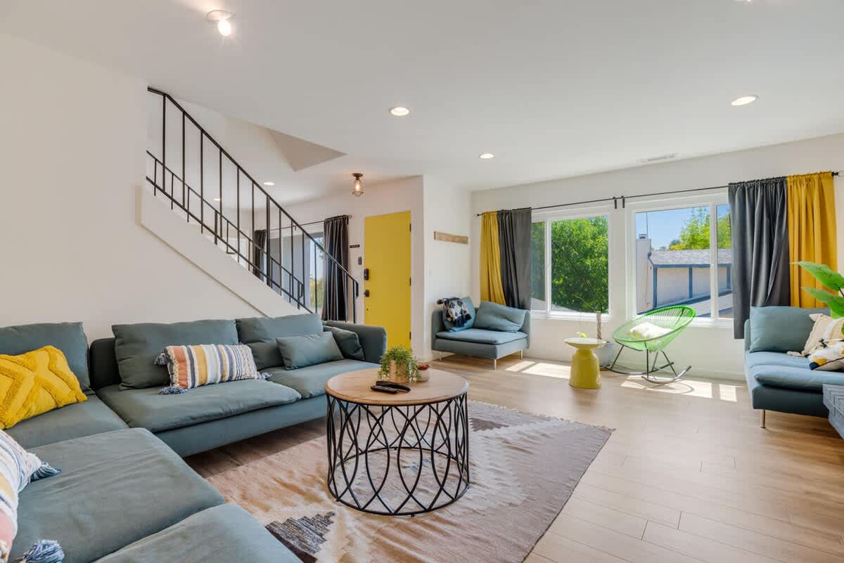 Woodland Hills Retreat