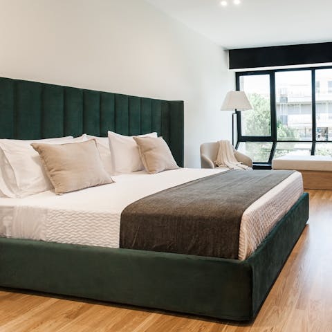Have a rest in the comfy bed after a busy day on the Athenian Riviera