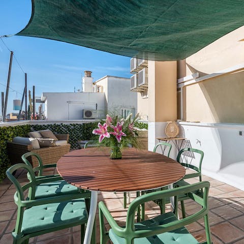 Dine al fresco on a home-cooked tapas feast