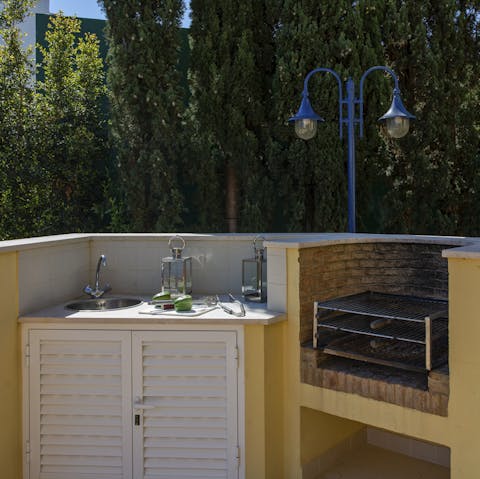 Cook up delicious feasts of Portuguese peri-peri chicken on the traditional barbecue