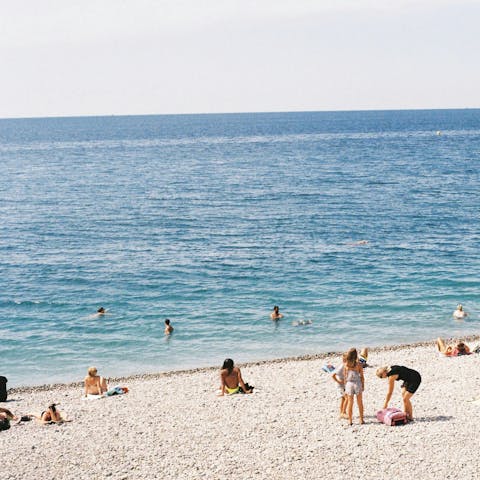Cool off from the French Riviera sun at Èze Beach, fifteen-minute drive away