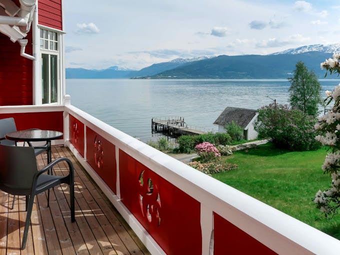 Balestrand Blossom
