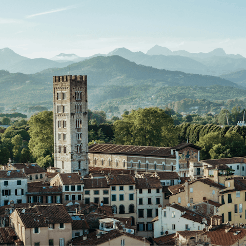 Be inspired while exploring the historic heart of Lucca
