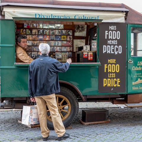 Discovering surprising little shops and vendors in your trendy neighbourhood