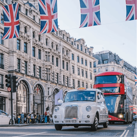 Shop world-famous Oxford Street and Regent Street