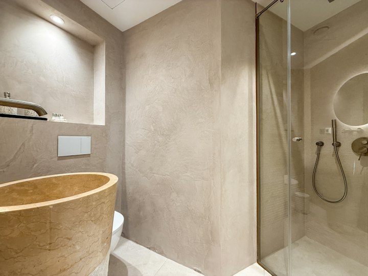 Bathroom photo