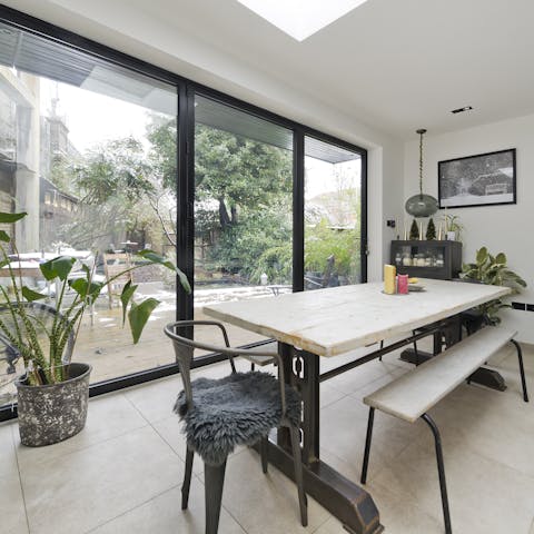 Open the bi-fold doors to let in some fresh air while you have brunch