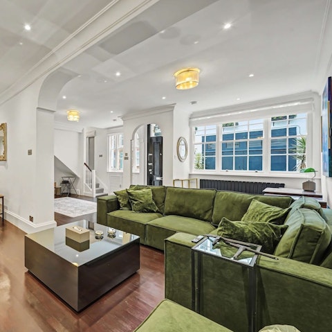 Settle in for slow evenings in the open-plan lounge