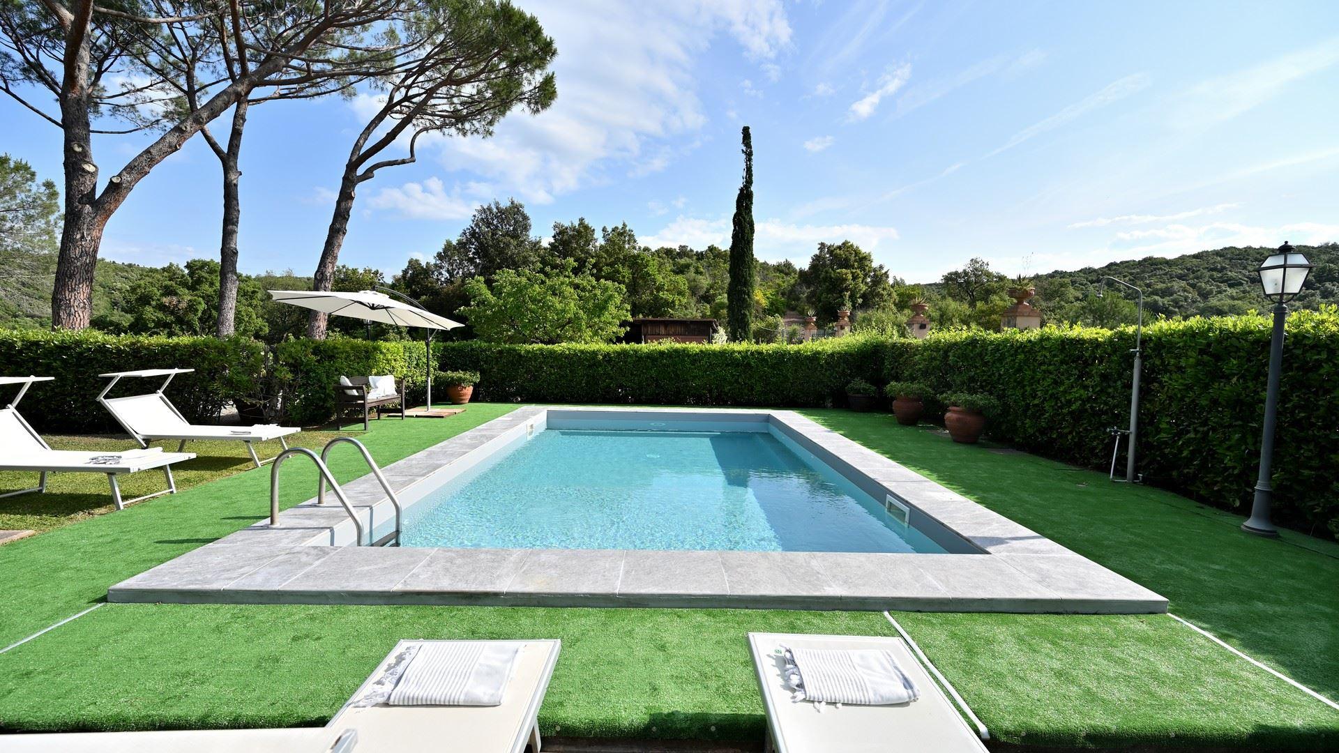 The Tuscan Pine