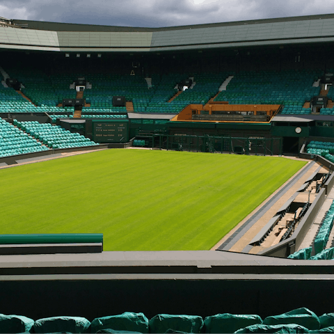 Spend an afternoon exploring iconic sights in nearby Wimbledon